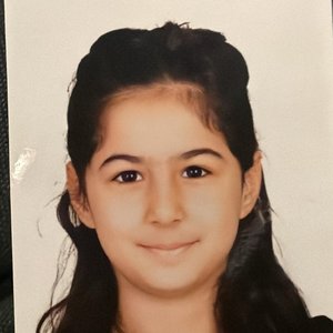 DEFNE YILMAZ